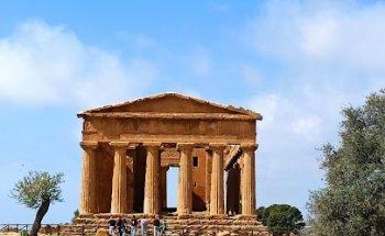 Visite guidate Valle dei Templi di Agrigento - Liz Garcia Millan