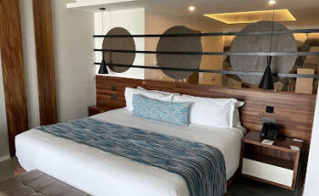 Abundant Travel - Dream Vacations