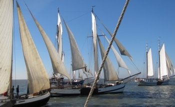 Rederij van Linschoten Traditionele Zeilvakanties bv