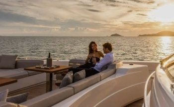 Dubriani Yachts - Yacht Rental Marsa Al Arab