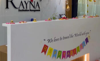 Rayna Tours
