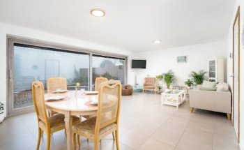 ROES: Vakantiehuis Roeselare