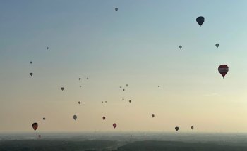 Fly The Sky Ballonvaarten - Ballooning