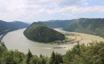 Ocean Breeze Cruise & Travel