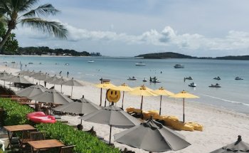 Aichtaler Reisetreff; Inhaberin Scarlett Fajfr