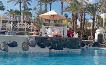 MAR DE MENTA VIAXES, SL