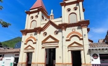 Agencia de Viajes de Pueblo en Pueblo