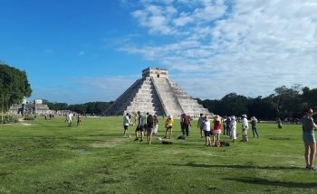 Vive Cancún Tours & Travel