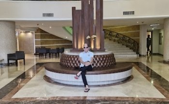 Pullman Tours Travel Agency