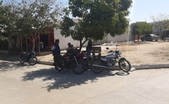 PARADA DE LOS MOTOTAXI