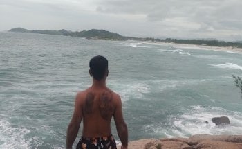 BREAK TIENDA DE VIAJES.