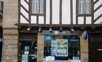 UNIVAIRMER VOYAGES - VANNES