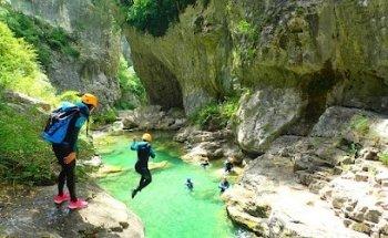 canyoneers - Barranquismo Huesca Pirineos, Rafting y Vías Ferratas en Ordesa - Actividades de Multiaventura