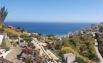 NERJA LOVERS - Rentals, Sales, Taxis and Holiday Tips