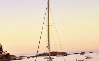 Boarding Point Magic Catamarans - Roses