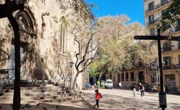 Paseos y Tours Arquitectónicos por Barcelona