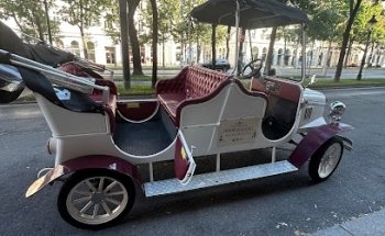 Eoldtimer Panoramafahrt Wien