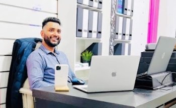 Martim Moniz Travels