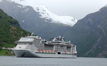 Famatour - Agência de Viagens