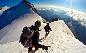 Esprit Montagne - Agence Trek, Trail et Alpinisme