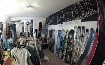 Surf Kite & Snowboard Shop Surf Paradise