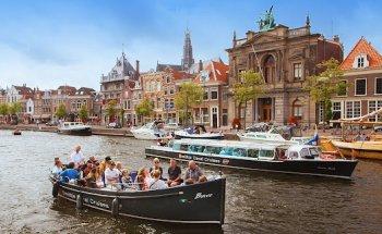Smidtje Canal Cruises