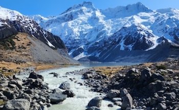 Aroha Luxury New Zealand Tours Ltd