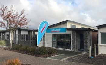 Helloworld Travel The Lakes (formerly The Crossing), Tauranga