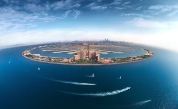 Rayna Tours and Travels