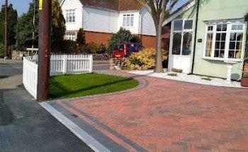 Par Avion Flight and Travel Consultant