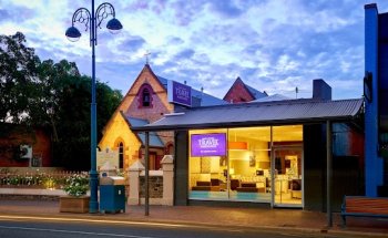 Lewis & Turner Travel Associates