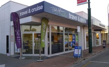 Phil Hoffmann Travel Hyde Park | Helloworld Travel Member