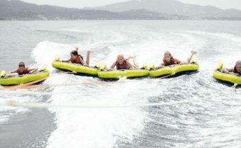 Tarmac & Cruise World Travel