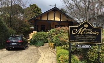 Leura's Magical Manderley