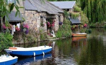 Custom Adventures Inc