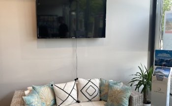 Time Travel Winkler-Reisebüro