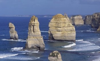 Great Ocean Road Tours - Best 12 Apostles Tours from Melbourne