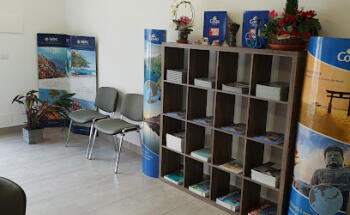 Douglas Travel
