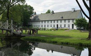 Tours Takenoko-Guide touristique