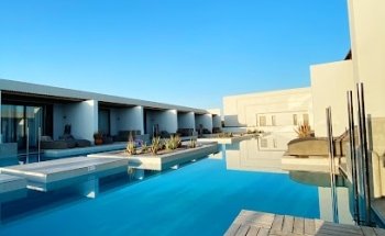 Urlaubslachen - Reiseagentur